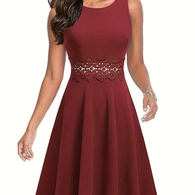 Kleid mit Spitzenbesatz – Eleganz für jede Jahreszeit