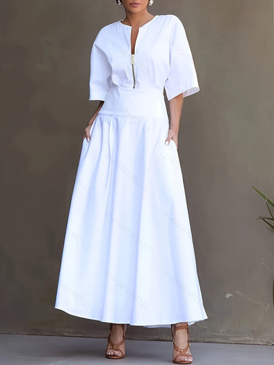 Elegantes weißes Schößchenkleid mit asymmetrischem Ausschnitt aus eng anliegendem Polyester