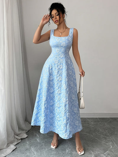 Elegantes geblümtes Maxikleid - Blau und Weiß mit Blumenmuster