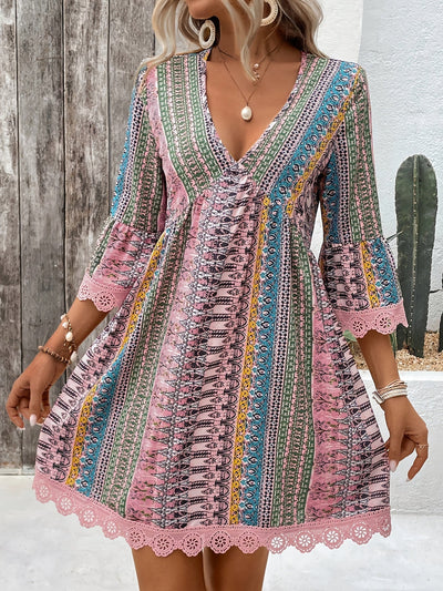 Elegantes V-Ausschnitt Kleid mit Spitze Leichtes Sommerkleid mit buntem Streifen