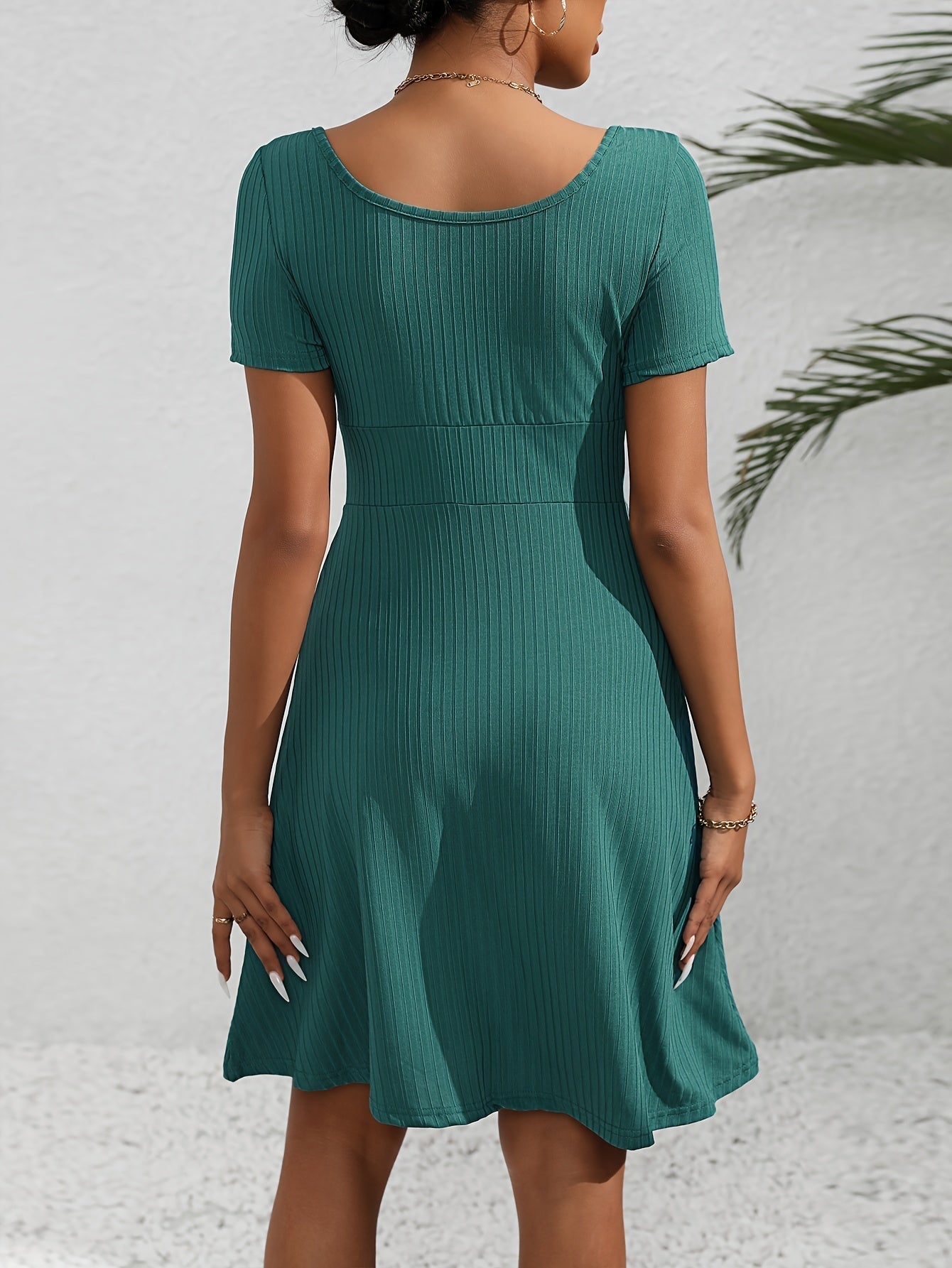 Malachitfarbenes Kleid mit A-Linie und Bindung Elegantes kurzärmeliges Sommerkleid