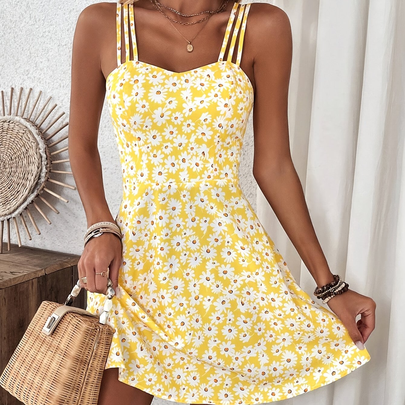 Ärmelloses Damen-Midikleid mit Blumenmuster – Schwarz mit weißem Gänseblümchenmuster
