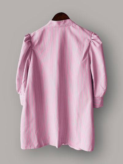 Sommerferienset - Gestreiftes Shirt und Shorts mit Rüschen