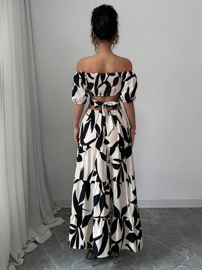 Maxikleid mit Blumendruck - Carmen-Ausschnitt, asymmetrisches Unterteil
