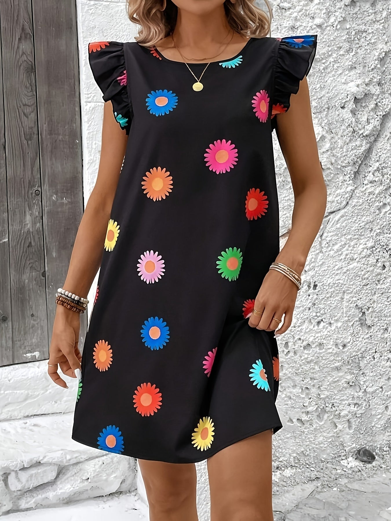 Kleid mit richtungsweisendem Muster in Schwarz Stylisches Sommerkleid für Frauen