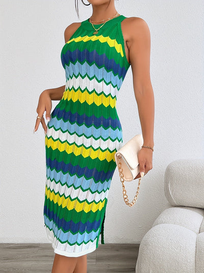 Elegantes grünes ärmelloses Sommerkleid mit Streifen