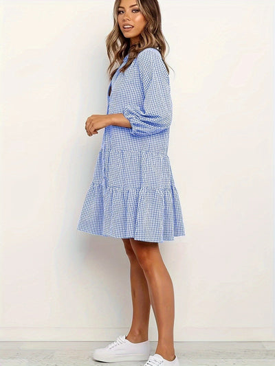 Sommerliches Midikleid mit V-Ausschnitt, Knopfleiste und Karomuster