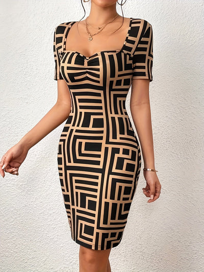 Elegantes Kleid mit geometrischen Mustern und kurzen Ärmeln