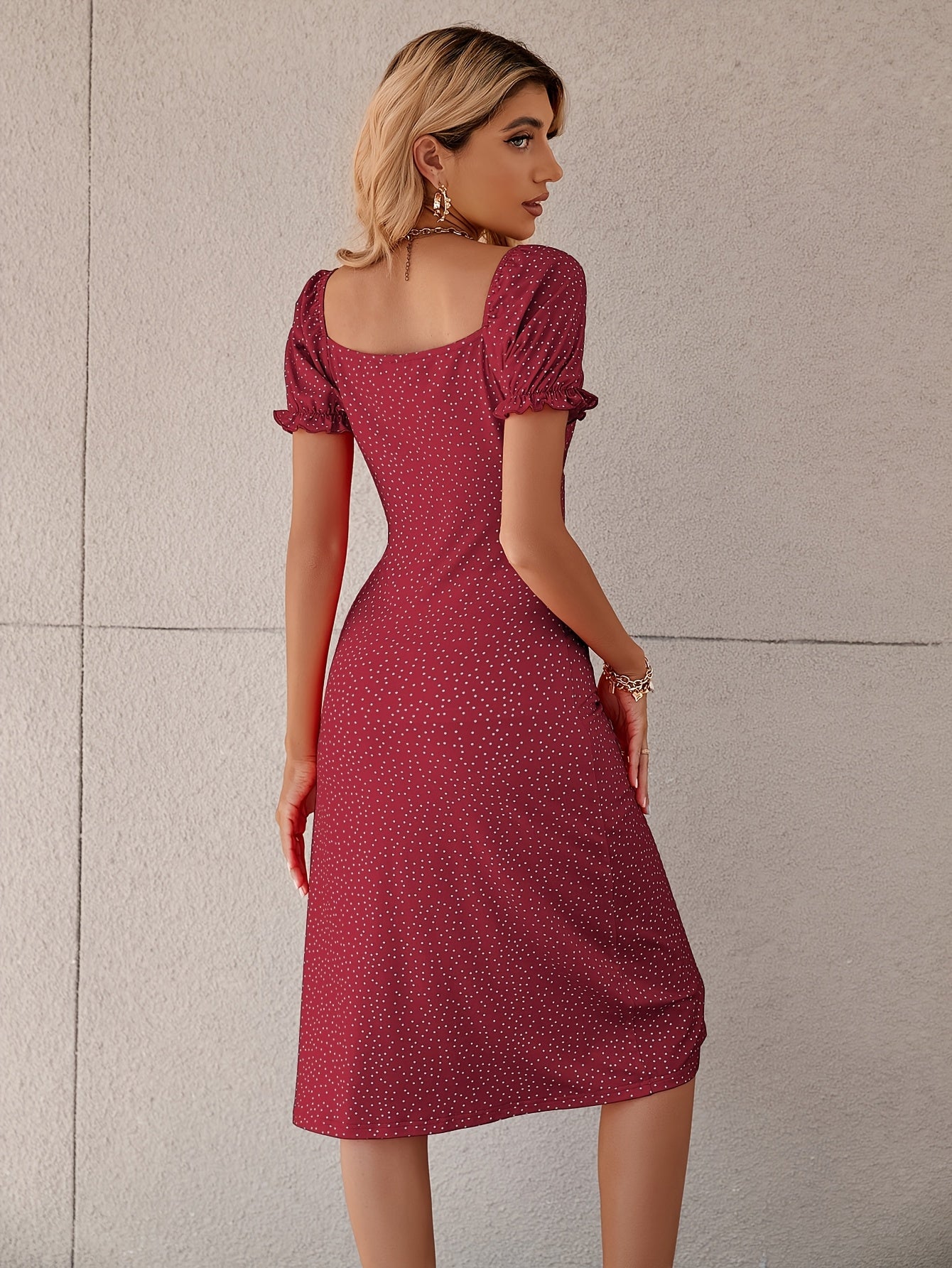 Rotes Midi-Kleid mit Polka Dots, Volants und Schlitz