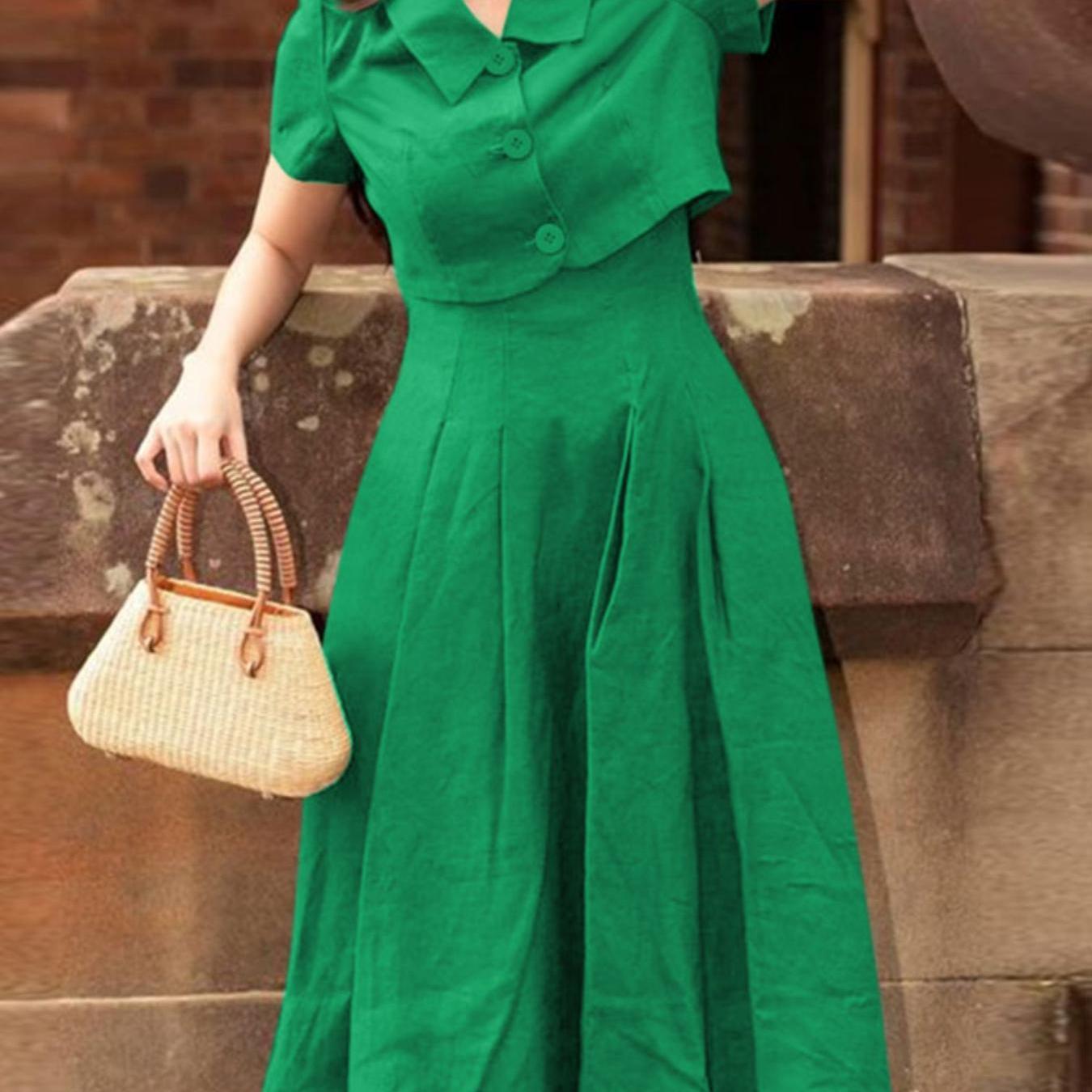Elegantes Damen-Set: Jacke mit Kragen + plissiertes Sommerkleid