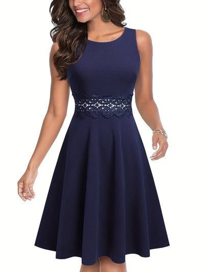 Kleid mit Spitzenbesatz – Eleganz für jede Jahreszeit