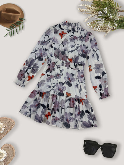 Elegantes Minikleid in Rosen - Rot und Weiß