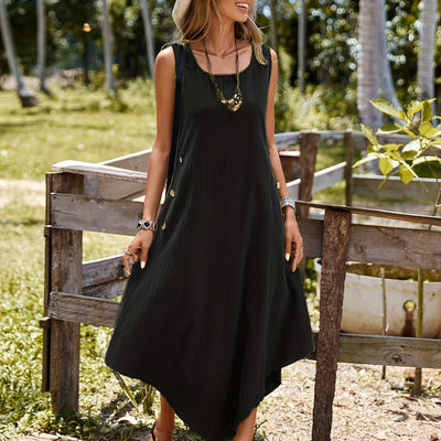 Elegantes Kleid mit asymmetrischem Saum