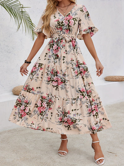 Elegantes Kleid mit und Taillenbindung