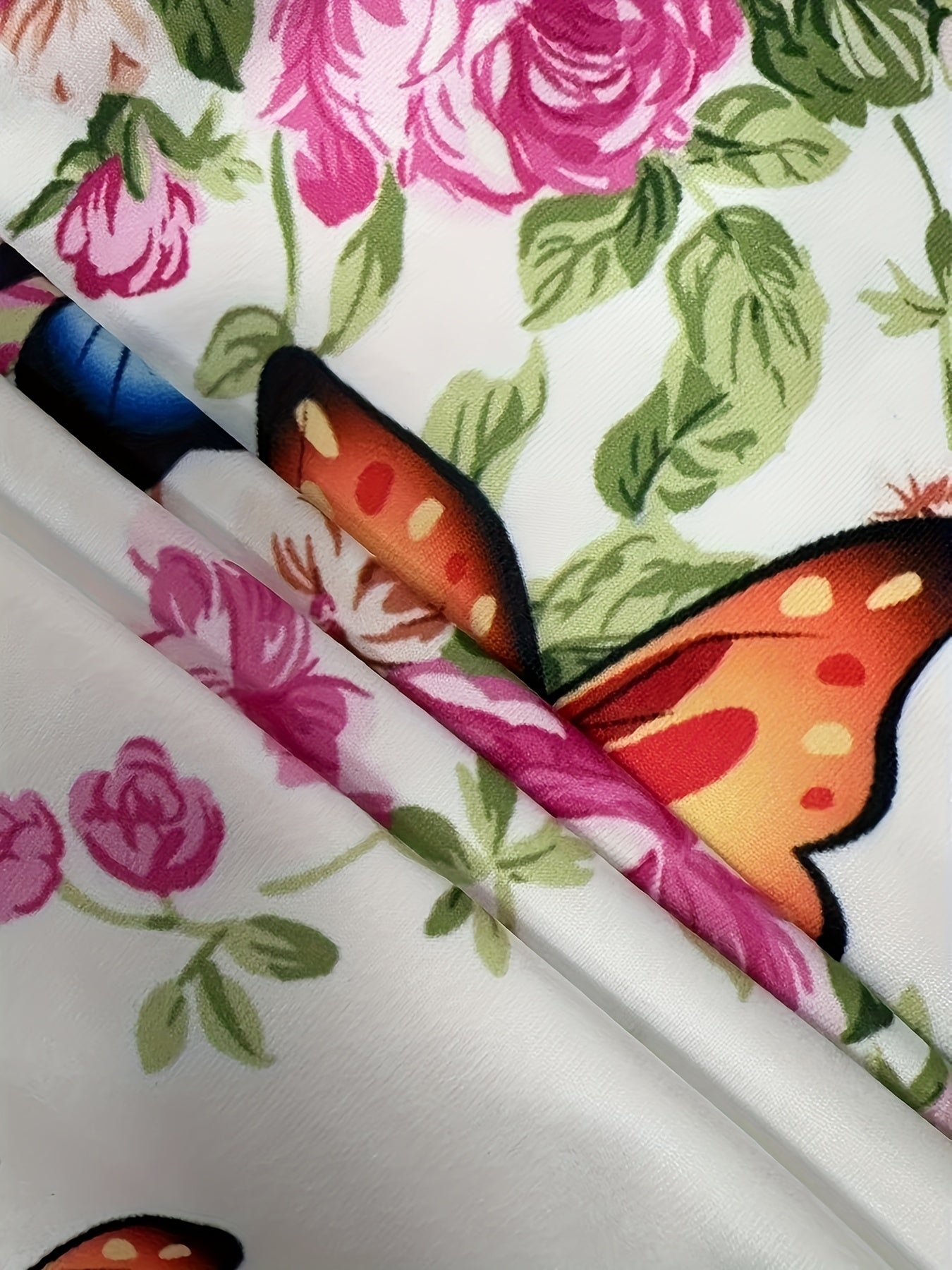 Trägerloses Sommer-Minikleid mit Taschen
