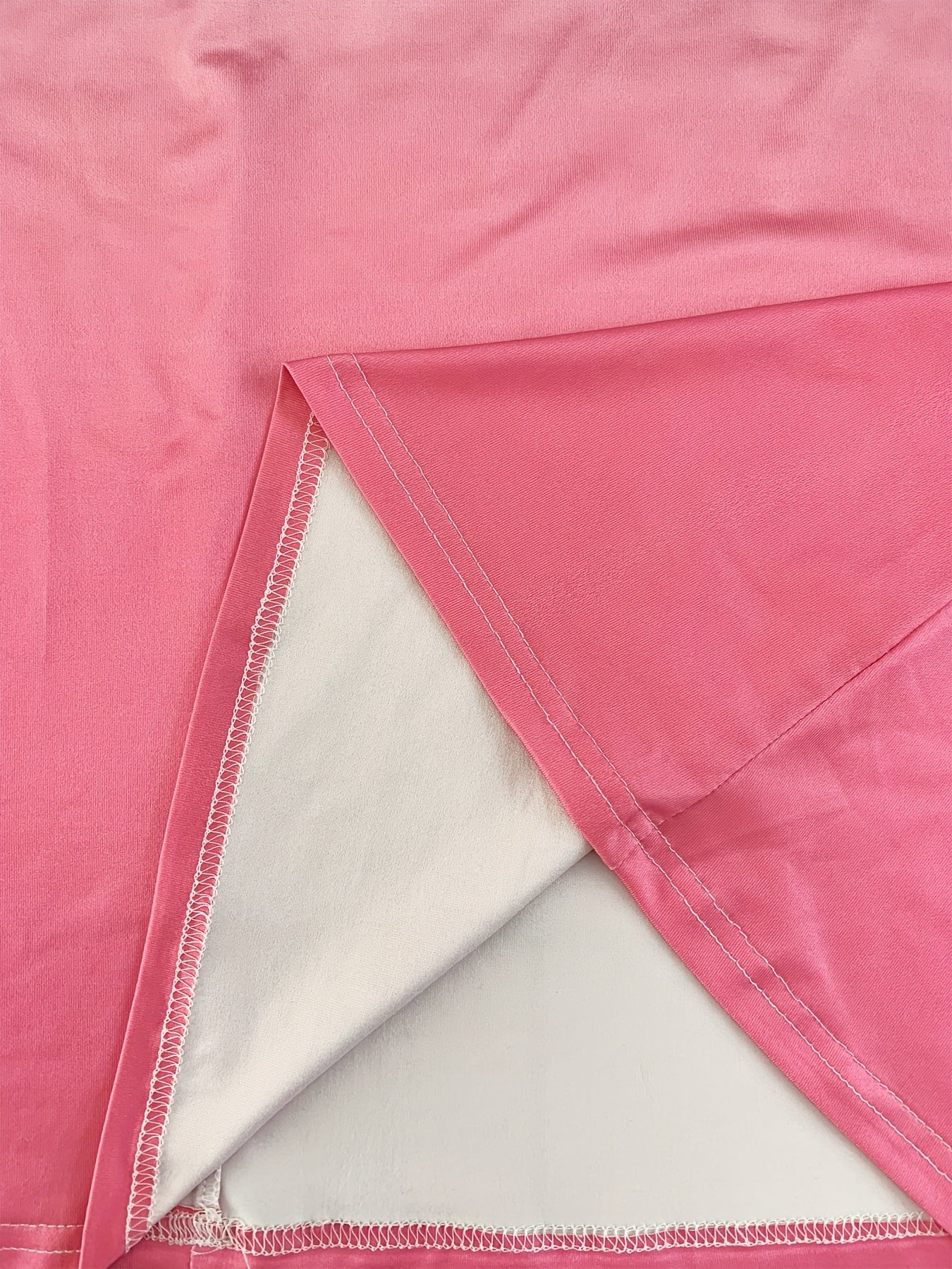 Rotes Plisseekleid - Leichtes Sommerkleid für den Strand und Ausflüge
