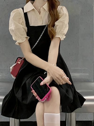 Schwarz-weißes Hemdkleid mit Puffärmeln und flachem Kragen