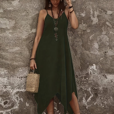 Trägerkleid mit asymmetrischem Saum – Sommerliche Leichtigkeit und Stil