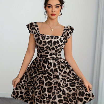 Elegantes Damenkleid mit Leopardenmuster – Rüschen-Träger und Rückenfrei