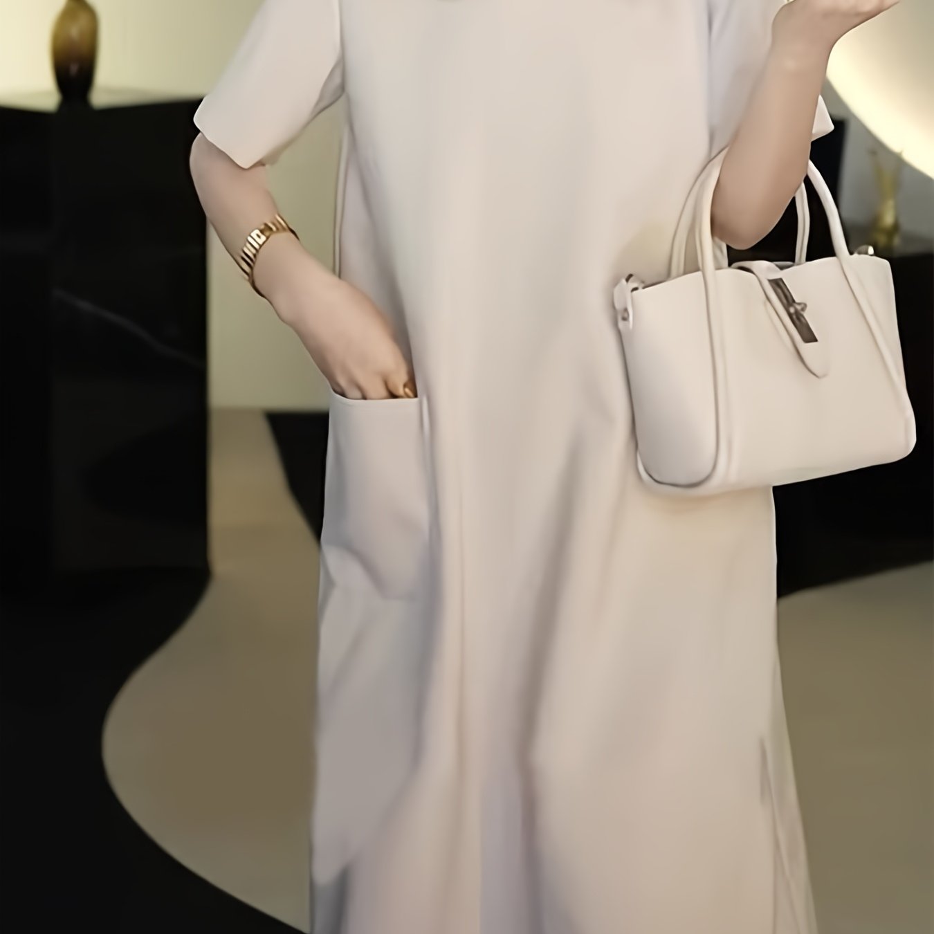 Sommerkleid für Frauen - Figurbetontes und leichtes, atmungsaktives Material