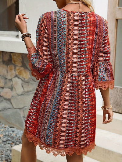 Elegantes V-Ausschnitt Kleid mit Spitze Leichtes Sommerkleid mit buntem Streifen